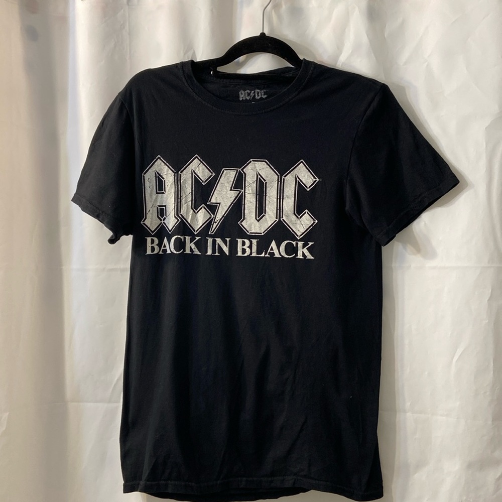 AC/DC BACK IN BLACK T-SHIRT - BLACK SIZE SMALL
